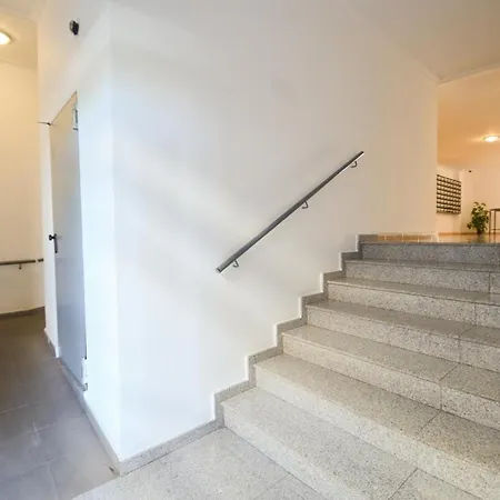 Lägenhet Schoene Mit Pool , Wi-fi Und Privat Garage Torrevieja