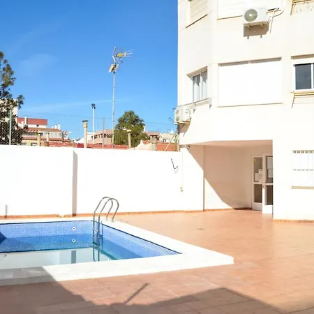 Lägenhet Schoene Mit Pool , Wi-fi Und Privat Garage