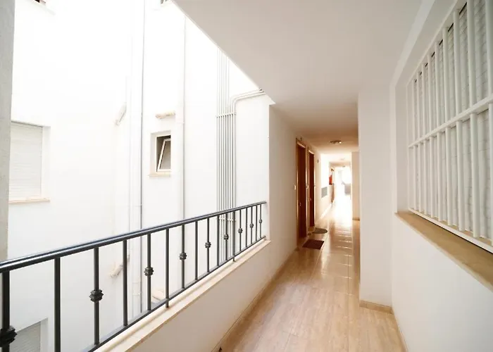 Apartamento Schoene Mit Pool , Wi-fi Und Privat Garage