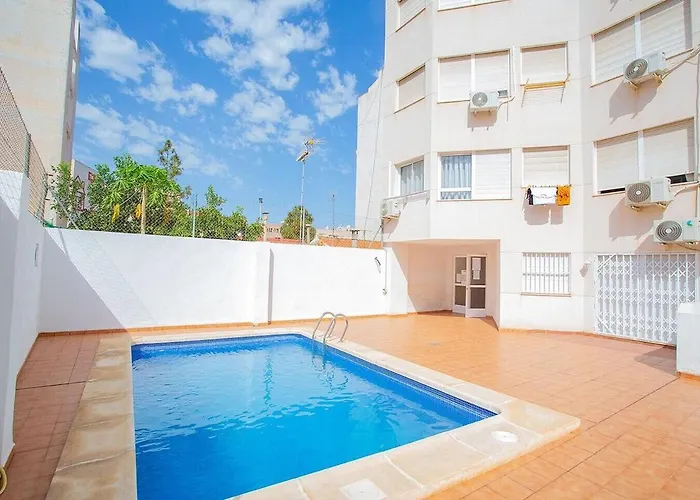 Apartamento Schoene Mit Pool , Wi-fi Und Privat Garage