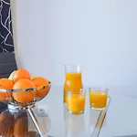 Schoene Mit Pool , Wi-fi Und Privat Garage Apartment Torrevieja
